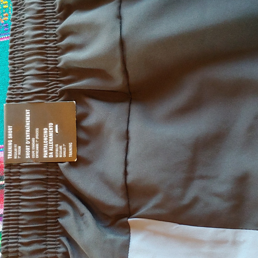 Adidas Men's Training Athletic Shorts Black and White Stripes Size Large NWT - Picture 12 of 16